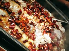 -令狐冲·炭烤活鱼(宝龙店)