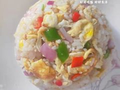 -爱的果实月嫂育婴师(世纪东方店)