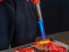 -铭牛烧肉·和牛海鲜自助(高新月牙湖店)