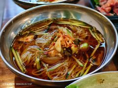 -韩风烤牛肉冷面店