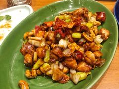 宫保鸡丁-君悦酒店·1881·北京烤鸭