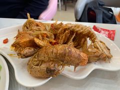 -覃记海鲜美食餐厅