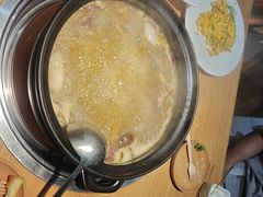 -一朵菌·野生菌探索家火锅(南亚店)