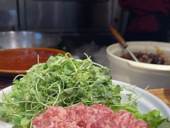 -头上红煨盐鸡·非遗院子餐厅