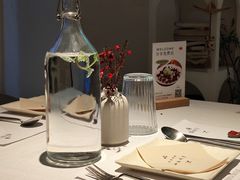 -春树下·树屋花房西餐厅(罍街AS1980店)