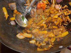 -富正毅三下锅·湘西韵味(天门山索道店)