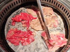-阪尚皇·原切牛排·烤肉火锅自助(北京路店)