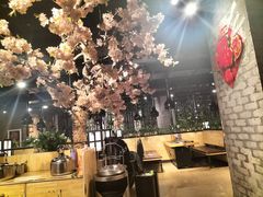 -釜御山海鲜烤肉火锅自助(新城市中心店)