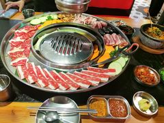 -哈哈碳都·牛肋条无限自助烤肉(宝龙店)