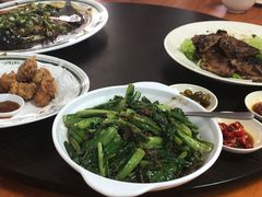 鱼头米粉-香港街珍记