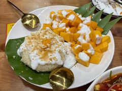 -沐毫傣泐云南菜孔雀宴•手抓饭傣味烧烤(曼听公园店)