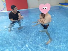 -爱睿思儿童早教亲子游泳(万象城店)