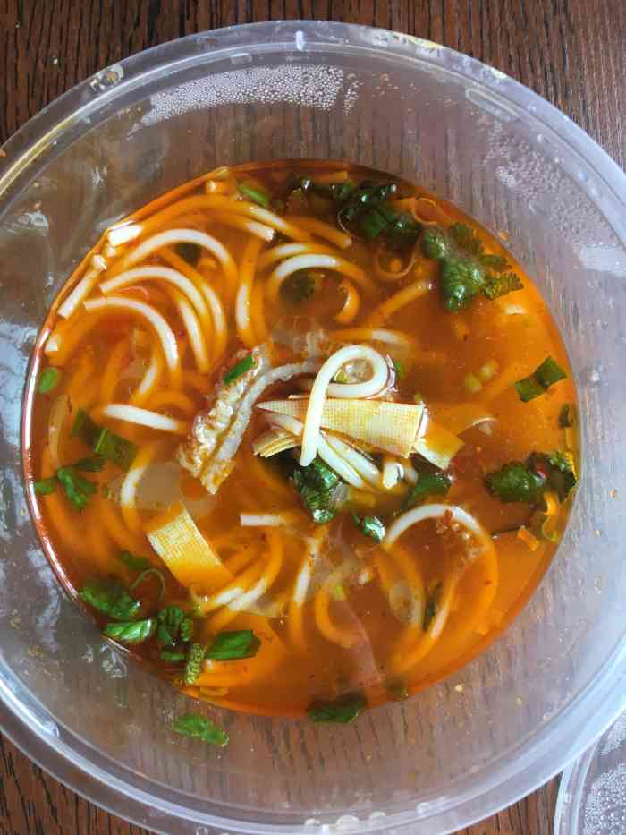 饼来酱挡-"两个月没吃上辣辣的米线,终于这家店解救了.