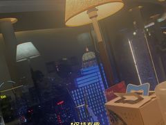 -云中捞高空旋转餐厅(商茂世纪广场店)