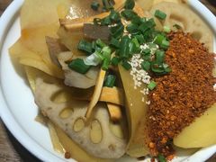 辣卤素菜-二孃鸡爪爪(东风路总店)