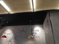 -胖东来生活广场(健康路店)