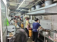 -正宗牛奇排骨饭(第一分店)