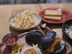 -HELLO 27 意面·沙拉·帕尼尼