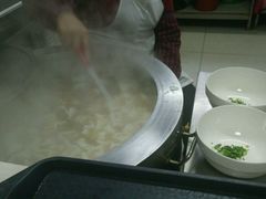 -周震馄饨
