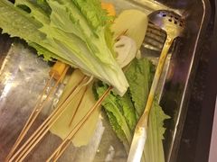-钢管厂五区小郡肝串串香(蜀都万达店)