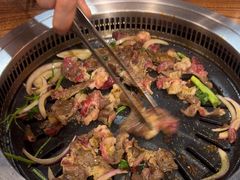 -明洞阿姨·韩式酱蟹烤肉·创意料理(三元桥店)