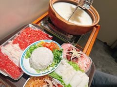 非遗顺德毋米粥-楼上大排档·顺德菜·粥水·鱼生(苗栗路店)