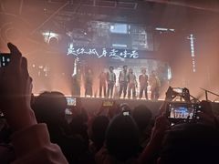 -上海宾馆-停车场
