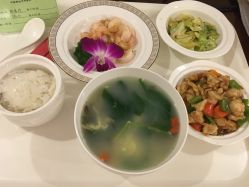 -养月堂中医养生月子会所(中心妇产店)