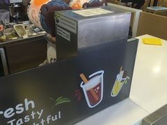 -CoCo都可(湖滨银泰店B区店)