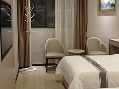 -创兴达酒店(深圳兴东地铁站店)