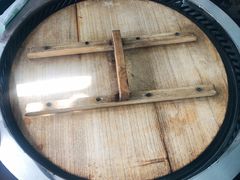 -三里屯土灶炖公鸡地锅鸡(江东店)