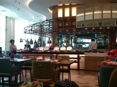 大堂-济南香格里拉·咖啡泉自助餐厅