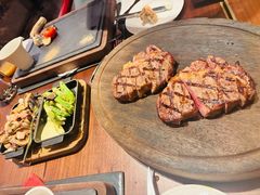 -恰餐厅及酒吧 CHAR Bar & Grill (北京丽都皇冠假日店)