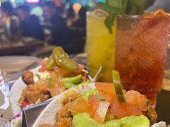 -Famous肥猫墨西哥音乐餐吧(五棵松华熙LIVE店)