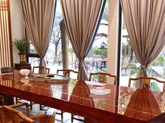 靠窗位-凤来栖·净庭院·火锅(欧尚店)