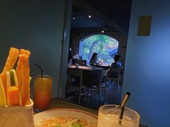笔筒色拉-穹六人间 people 6(岳阳路店)
