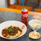 夫子庙景区里的红楼梦主题面馆，来吃面🍜呀！