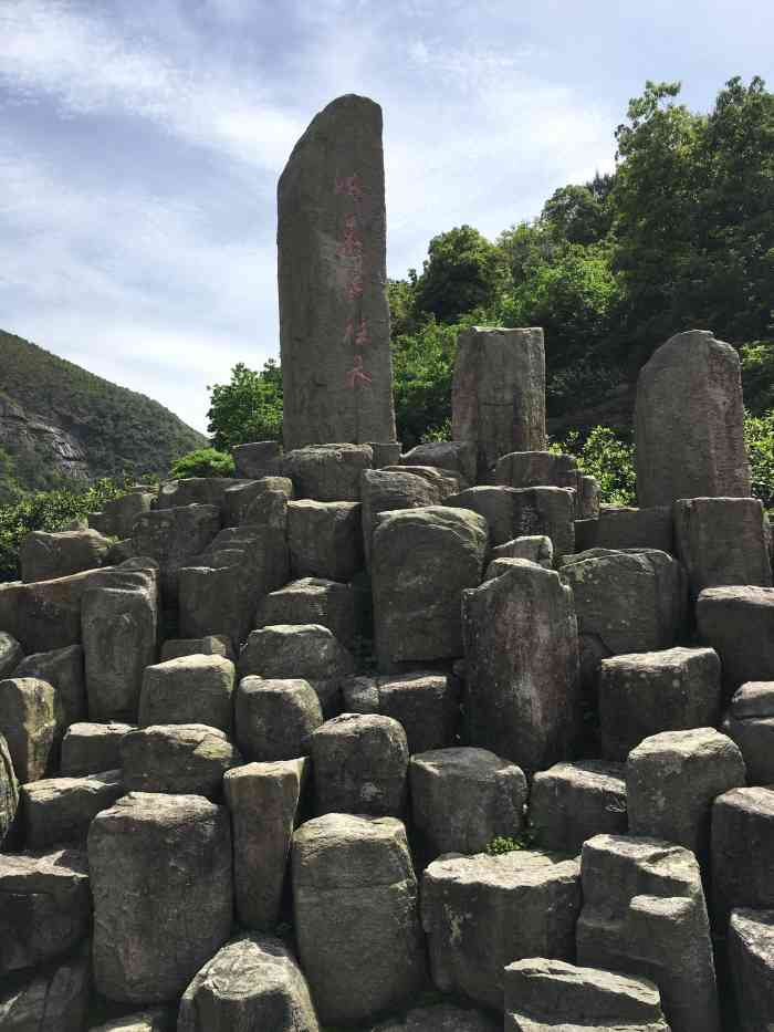 台州临海大火山-"春节带孩子来这里,本来就想着来爬个山,最.