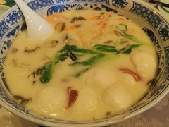 极品鱼头皇-山外山菜馆(玉泉路店)