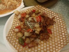 -艳阳天酒店(五里新村店)