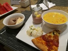 -三亚湾皇冠假日度假酒店·临风大堂酒廊