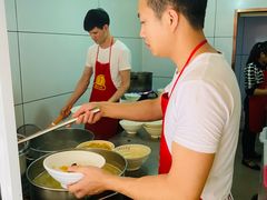 -文山荷鲜居(翠湖店)