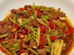热锅小炒牛肉-首秀·四川料理(星耀101店)