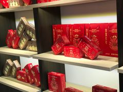 零售区-喜万年年.嫁女饼.顺德特产(华侨城店)