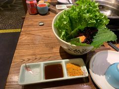 -明洞阿姨·韩式酱蟹烤肉·创意料理(三元桥店)