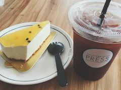-THE PRESS(复旦大学店)