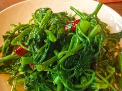 -临界音乐酒馆·小龙虾·江湖菜(华熙LIVE·鱼洞店)