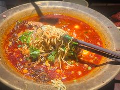 -张翻越·川渝冒菜·武汉黑鸭煲(城北万象城店)