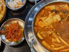 经典部队火锅-青松大叔的店(东财店)