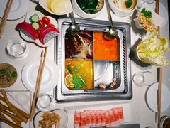 -海底捞火锅(中商百货店)